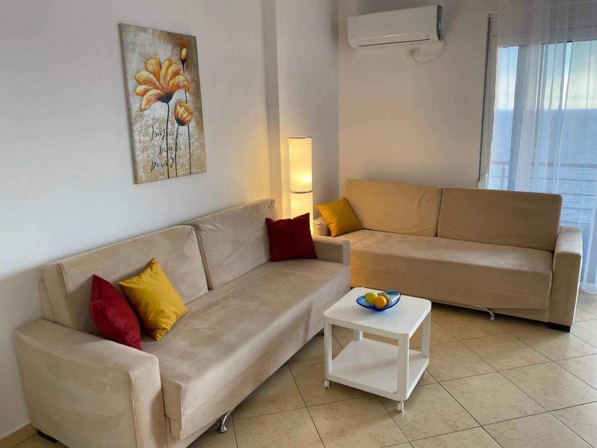 Apartment With Huge Sea View Balcony Sarandë エクステリア 写真