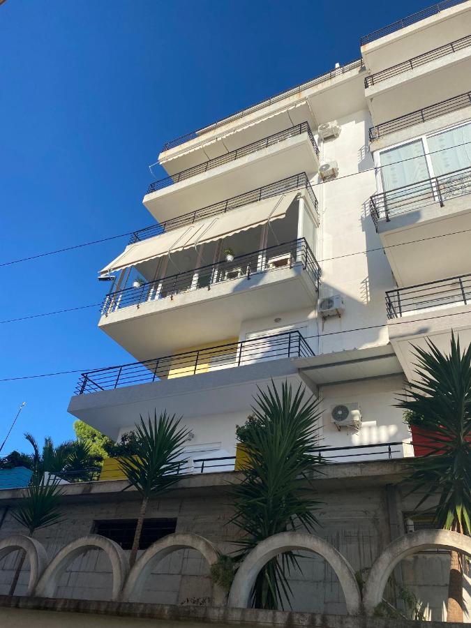 Apartment With Huge Sea View Balcony Sarandë エクステリア 写真